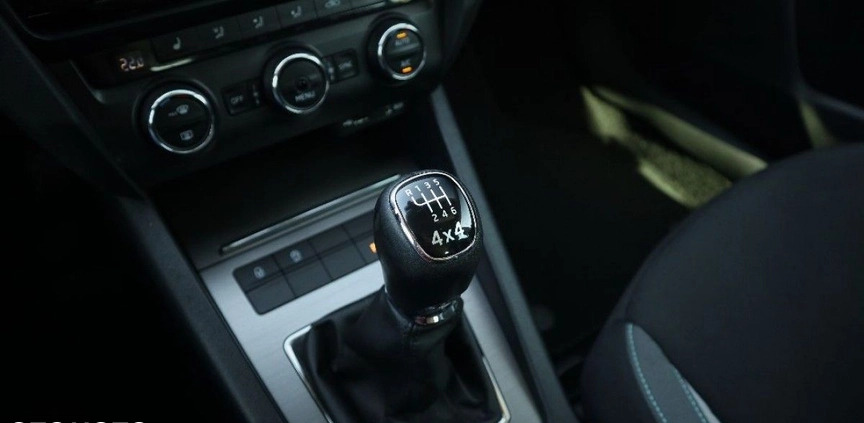 Skoda Octavia cena 55900 przebieg: 182000, rok produkcji 2016 z Słupca małe 352